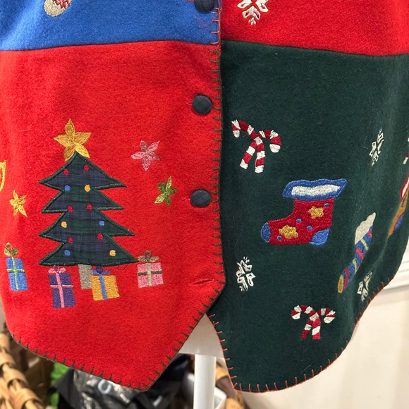 90s Christmas Embroidered Wool Vest - Picture 4 of 5